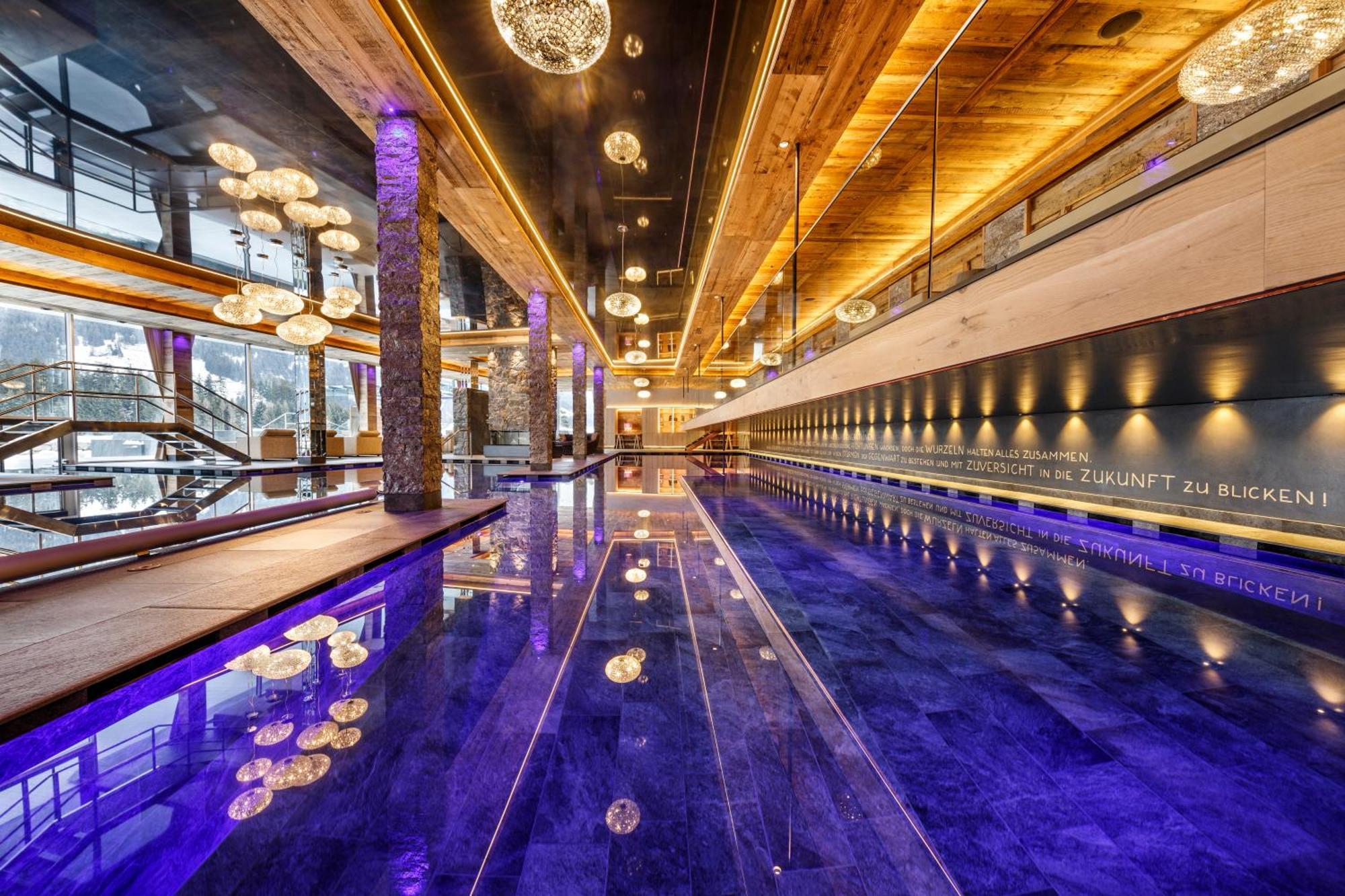 רידאנה Hotel Plunhof מראה חיצוני תמונה