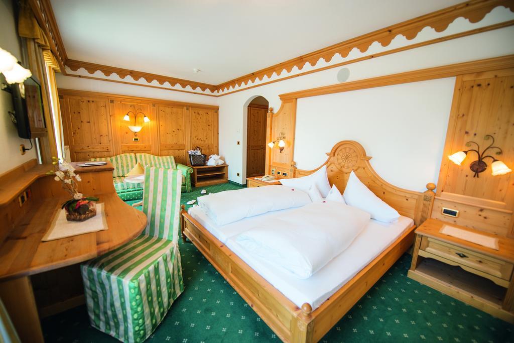 רידאנה Hotel Plunhof מראה חיצוני תמונה